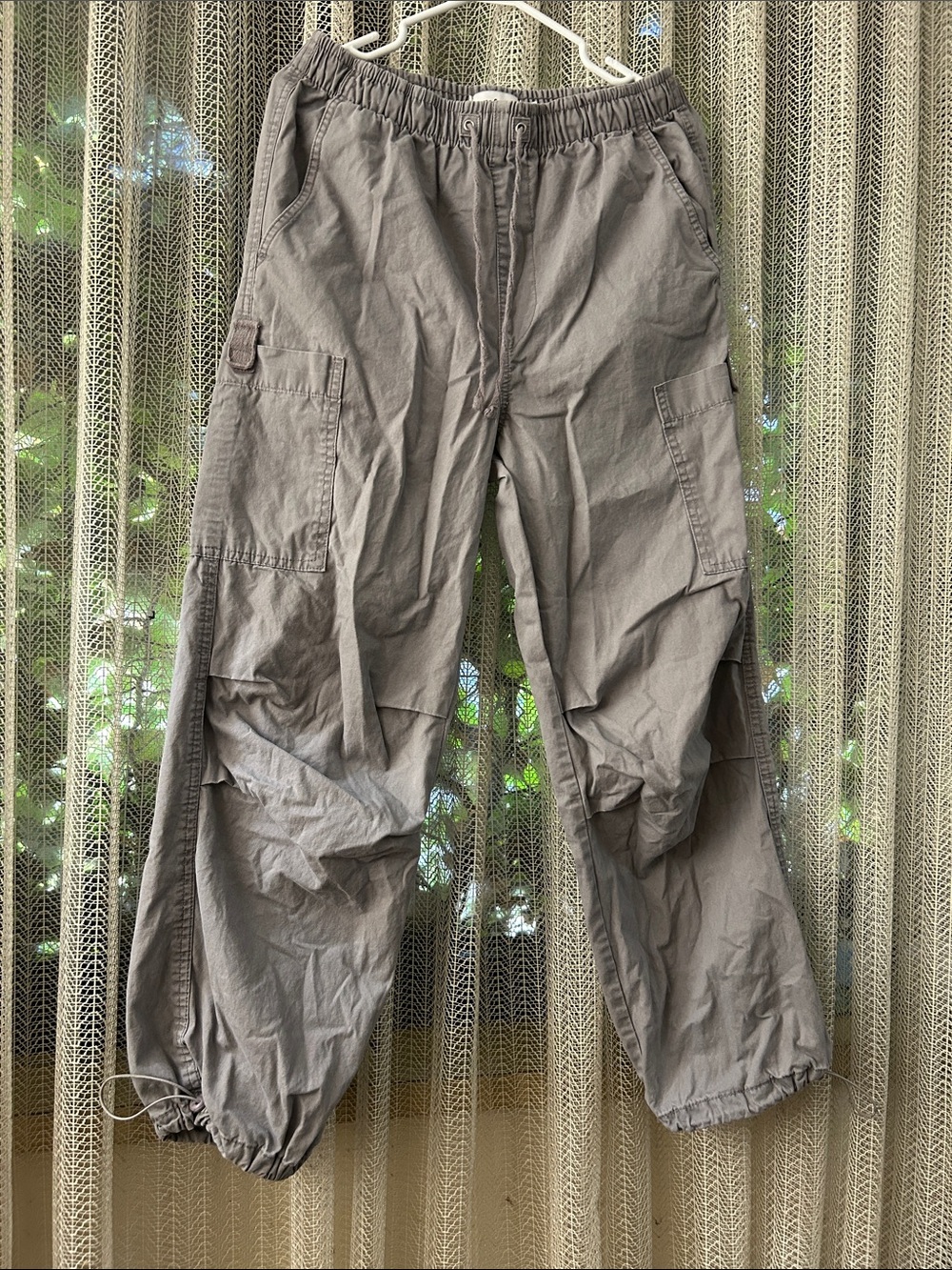 Women's Cargo Jogger Pants in Gray - Casual Utility Style